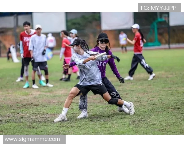 赛后分析：上海飞盘队与南京飞盘队的默契配合与战术探讨